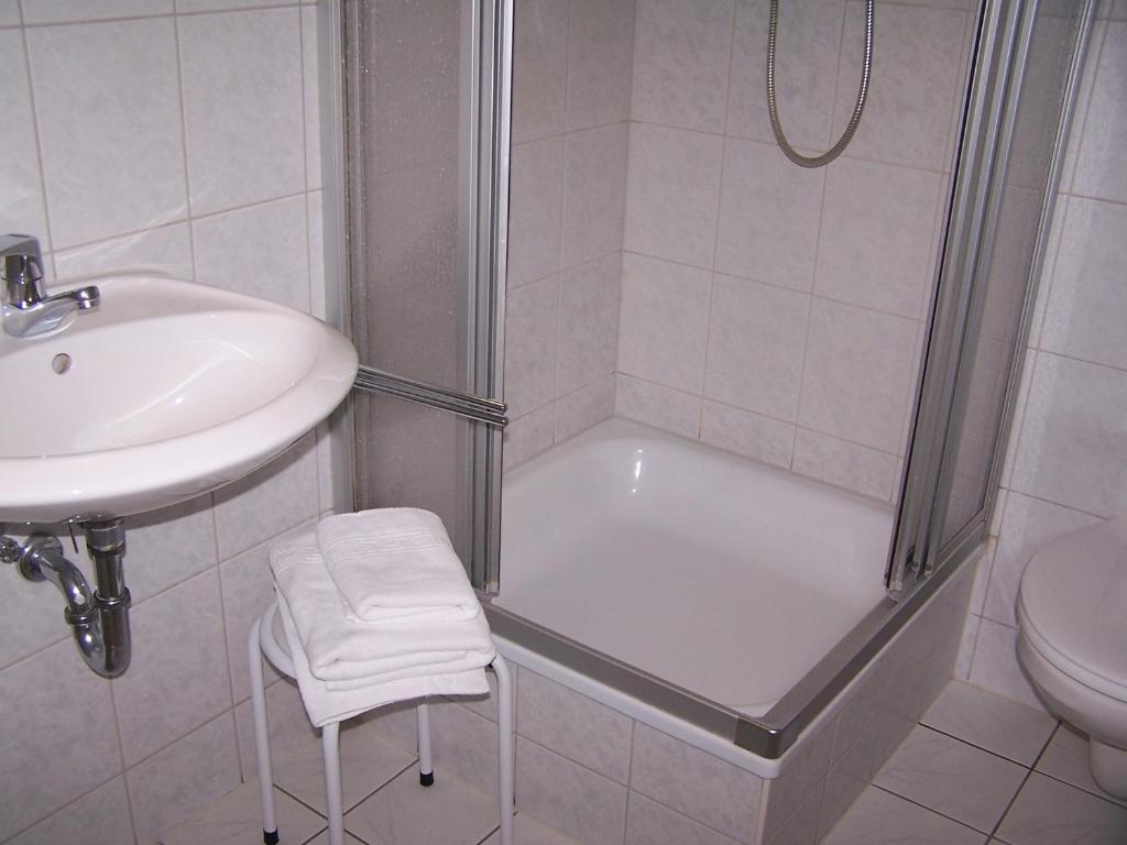 אוברוויזנטל Hotel Zum Alten Brauhaus חדר תמונה